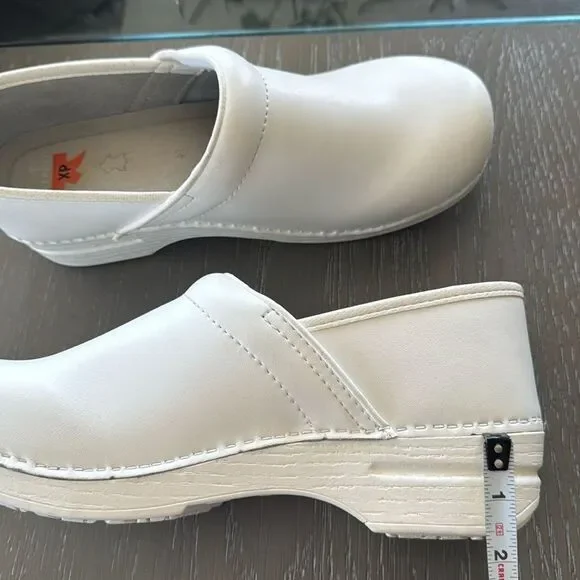 DANSKO XP Women's White Leather Professional Work Slip On Clog Shoes Size 42 EUC - Picture 6 of 13